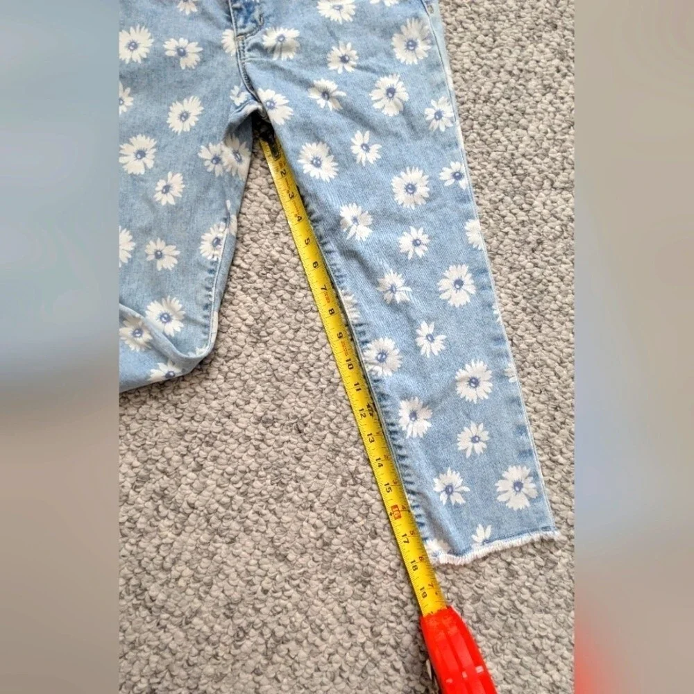 GAP Kids (Size 8) Super Skinny Floral Ankle Jeans Adjustable Waist Frayed Edges
